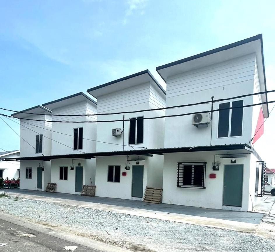 Inderapura Villa Free Parking Шах-Алам Экстерьер фото